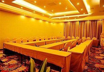 Nanchang Huayu New World Hotel Exteriör bild